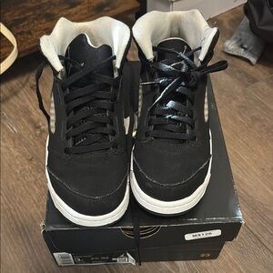 Jordan Kids Sneakers Black and White